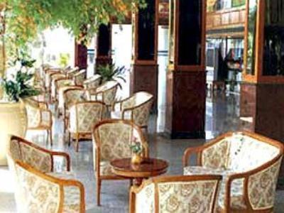Jomtien Holiday Pattaya 호텔 외부 사진