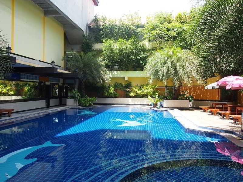 Jomtien Holiday Pattaya 호텔 외부 사진