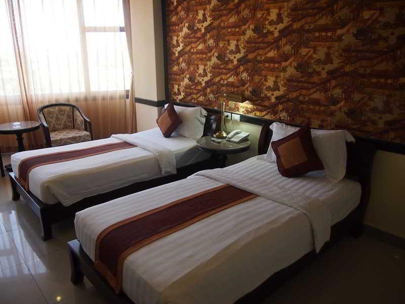 Jomtien Holiday Pattaya 호텔 외부 사진